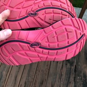 marquise pink chacos